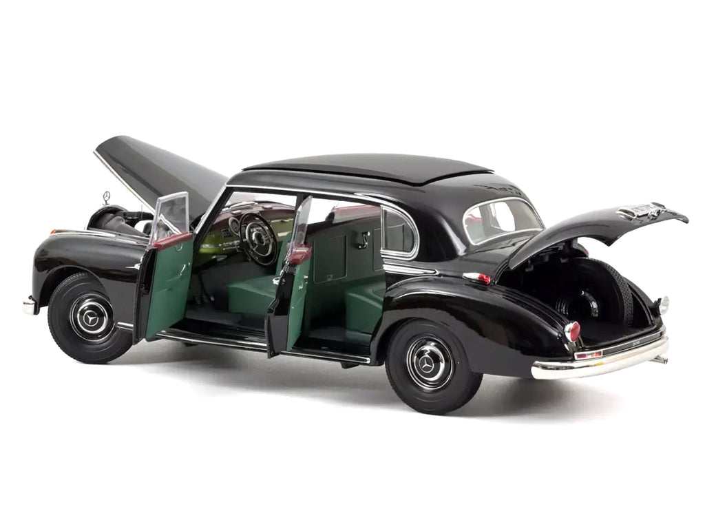 1955 Mercedes-Benz 300 Black "German Chancellor Konrad Adenauer" 1/18 - Image 4