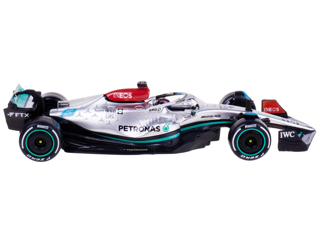 Mercedes-AMG F1 W13 E Performance #63 George Russell "F1 Formula One World Championship" (2022) with Display Case 1/43 - Image 2