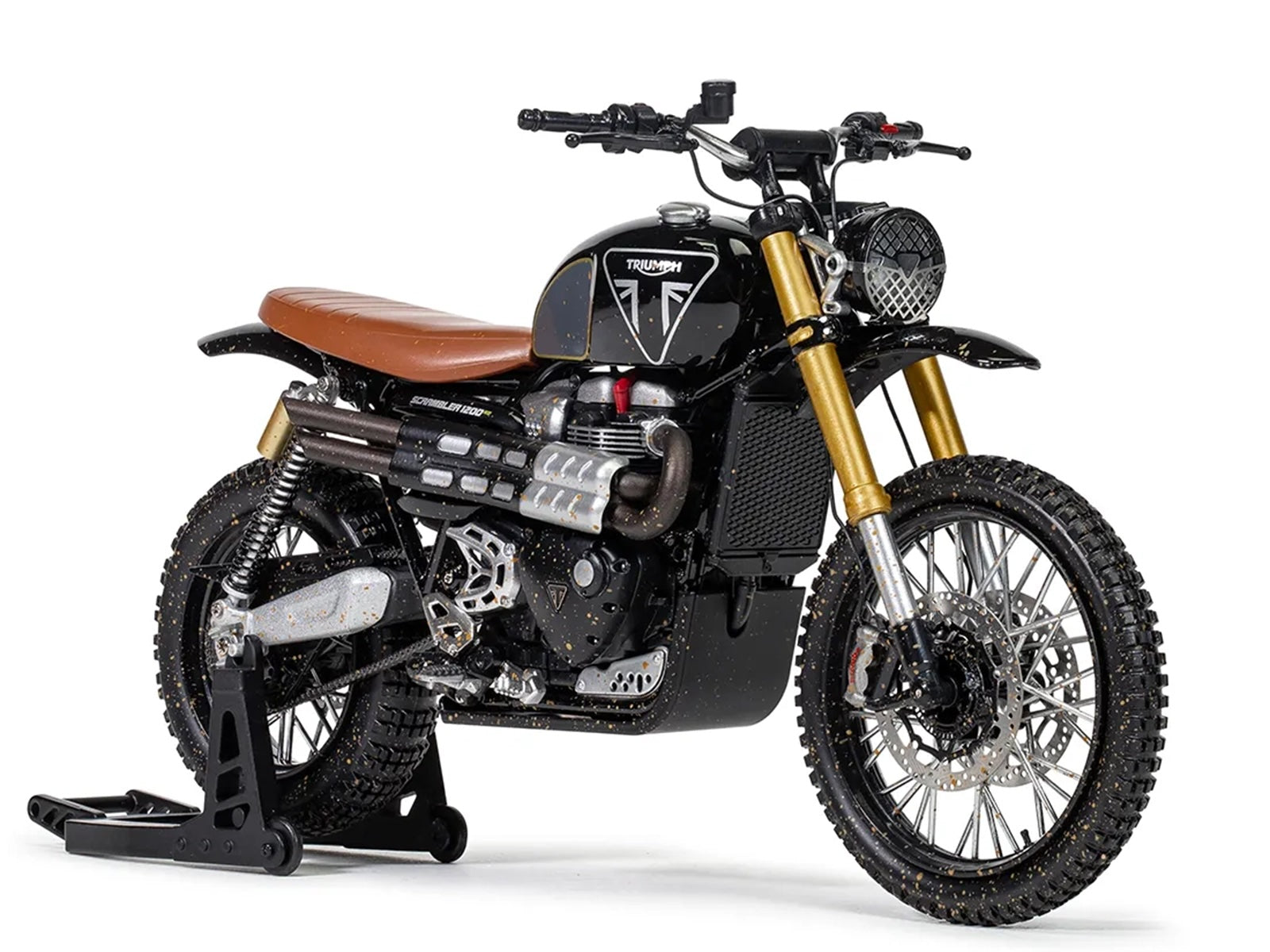 Triumph Scrambler 1200 XE Motorcycle Black (Dirty Version) James Bond 007 "No Time to Die" (2021) Movie - Image 4