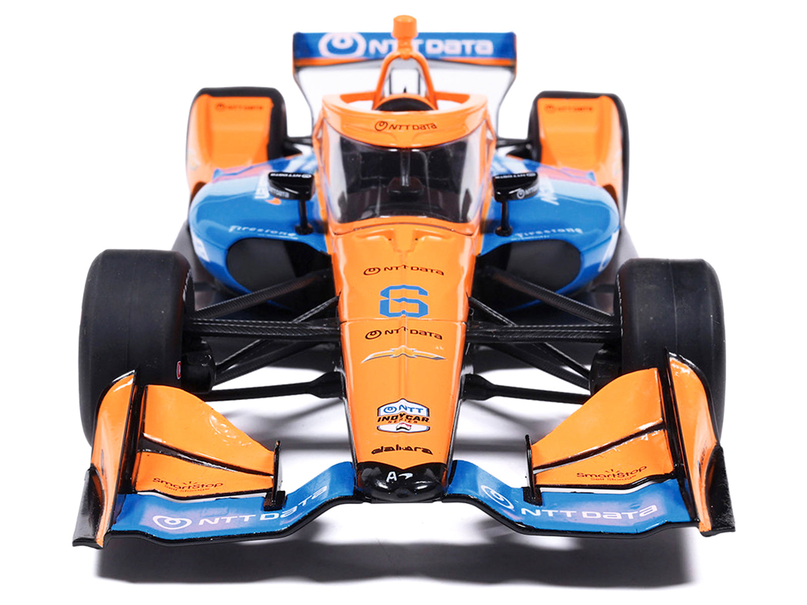 Dallara IndyCar #6 Nolan Siegel "NTT Data" Arrow McLaren (Road Course Configuration) "" (2026) 1/18 - Image 4