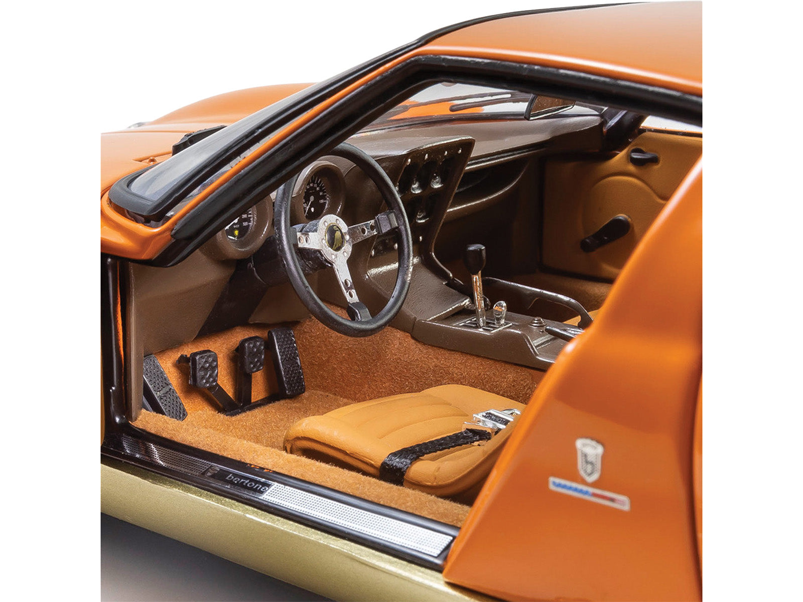 Lamborghini Miura P 400 Orange 1/18 - Image 3