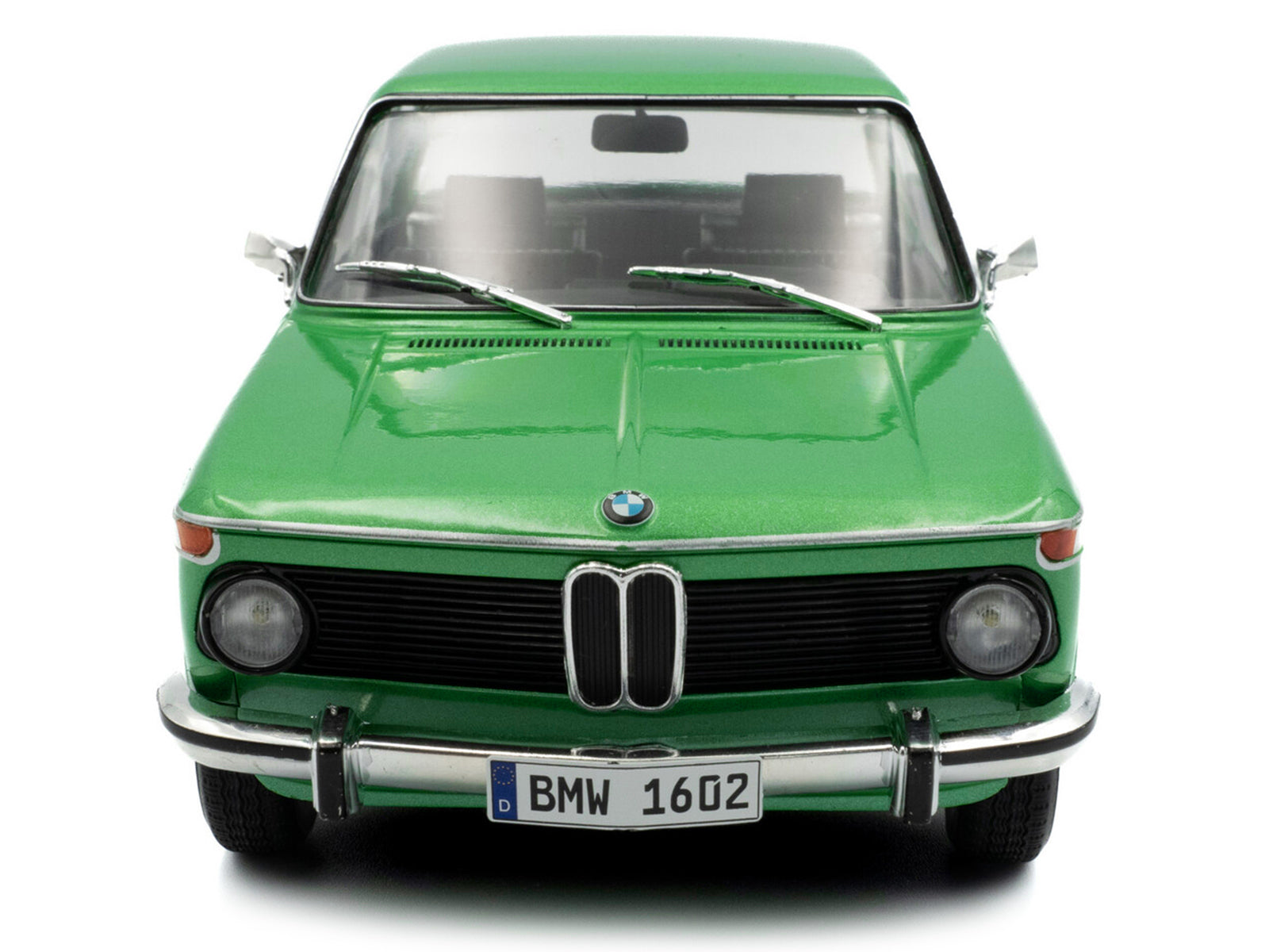 1971 BMW 1602 Taiga Green Metallic 1/18 - Image 5