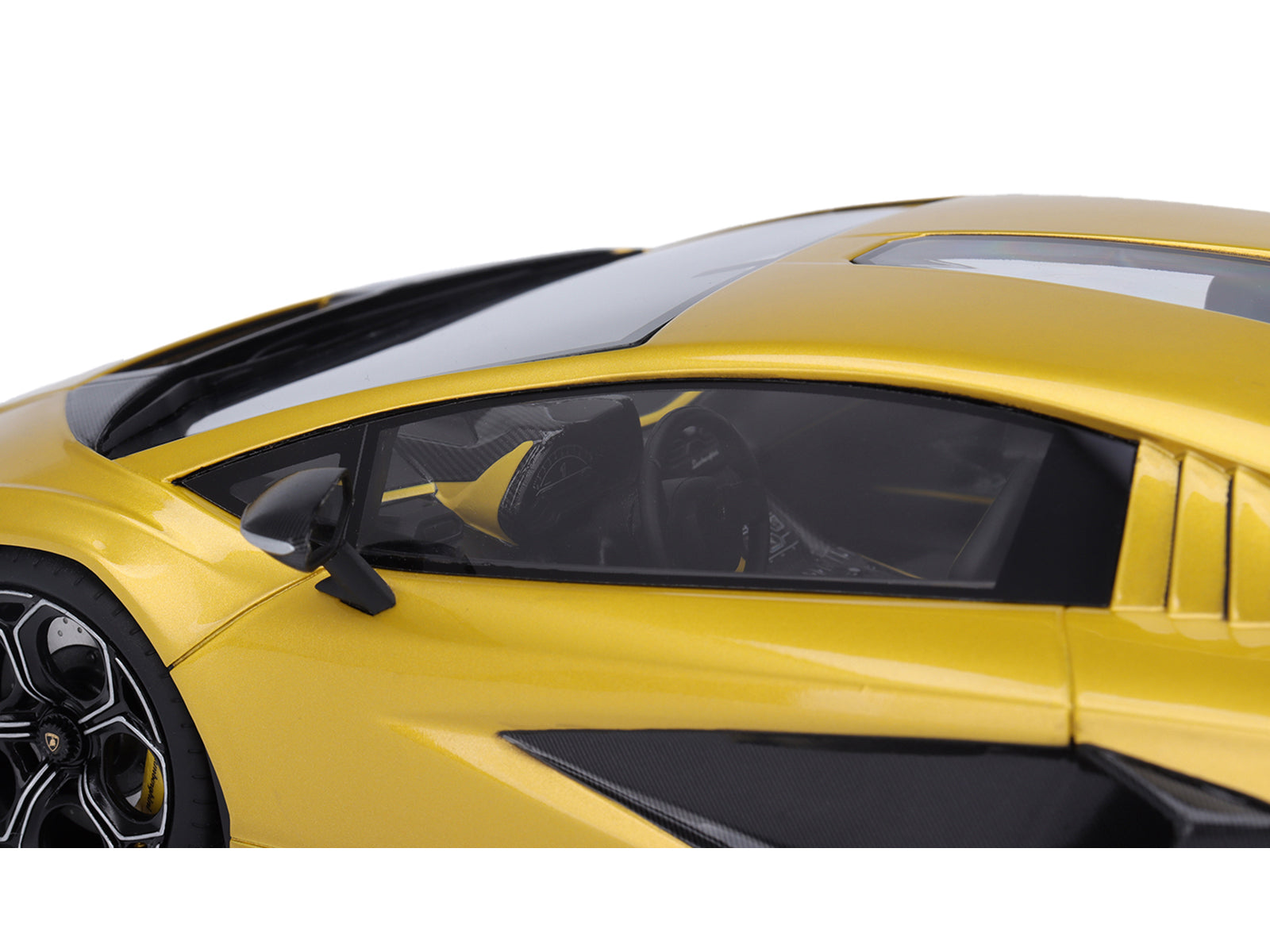 Lamborghini Countach LPI 800-4 New Giallo Orion Gold Metallic 1/18 Model Car - Image 2